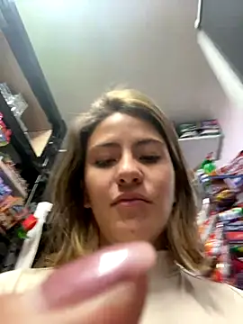 Andrea_19blonde live sex cam