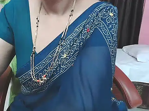 sunitha-3 live sex cam