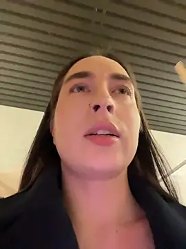 Holly_Play live sex cam