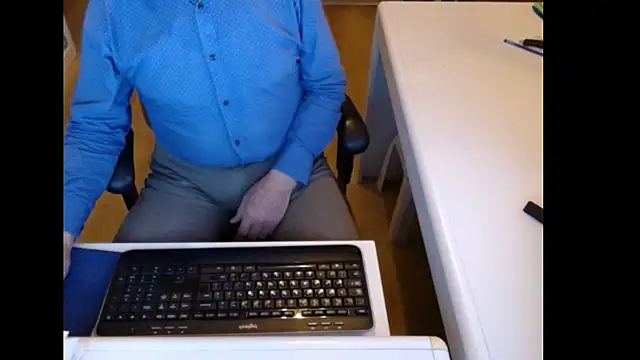 dutchpornking live sex cam