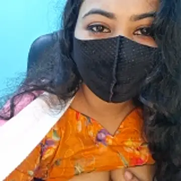 Bristy- live sex cam