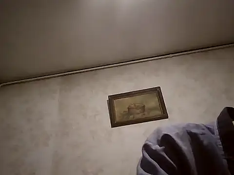 mariusica1@xh live sex cam