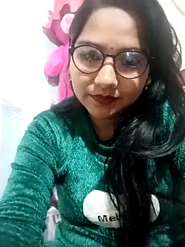 urvashi01224 live sex cam