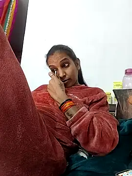 Hotty-Nidhi live sex cam