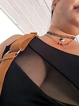 Francesca_ferrari live sex cam