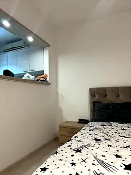 IrisBlues live sex cam