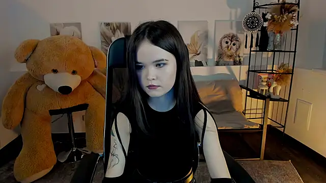 Elainebeness live sex cam