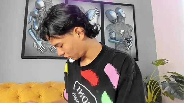 camillo_virgil live sex cam