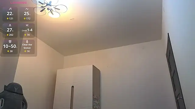 Milana15 live sex cam