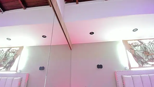 _nina_sweet live sex cam