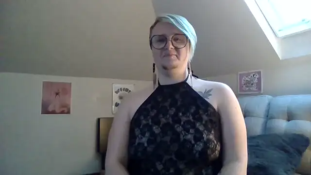 queerlyjaz live sex cam