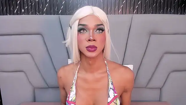 NaomiSteward live sex cam