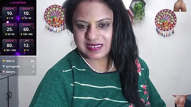 Sexy_komolika live sex cam