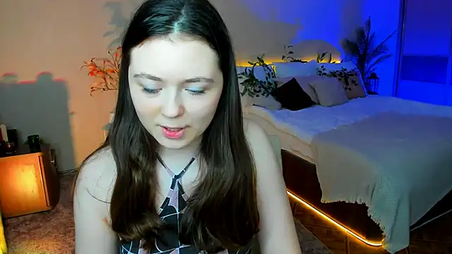 AlluringLookk live sex cam