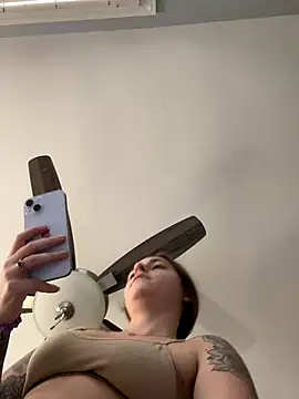 jaseyrae live sex cam