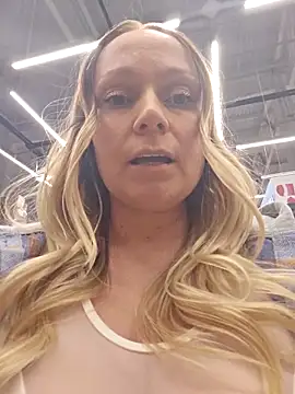 Bondgirl_013 live sex cam