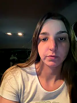 DoriDeluxe66 live sex cam