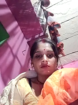 queen_sonam live sex cam