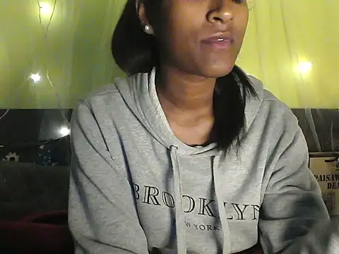 Dora_7827 live sex cam