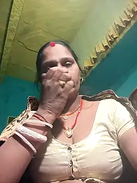 Rt_shreya live sex cam