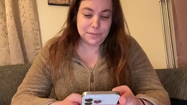 cumwithmee3 live sex cam