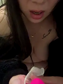 LaiLai-168 live sex cam