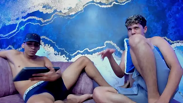 Boys_Pranks live sex cam