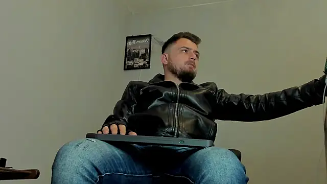 Master_Mark_Wayne live sex cam