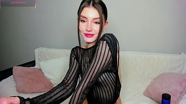 -Sacura- live sex cam
