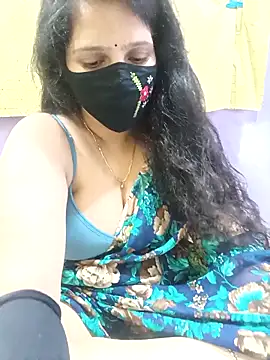 Rising_Smiler live sex cam