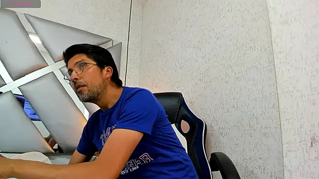 DANIDICK_VC live sex cam