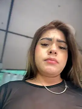 MayaMoanXXX live sex cam