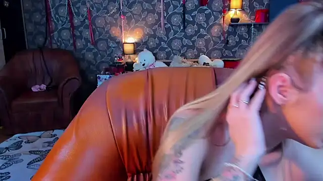 ammyloca123 live sex cam