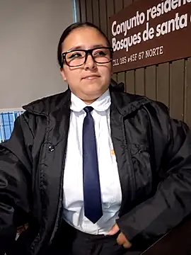 Cute_Penelope live sex cam