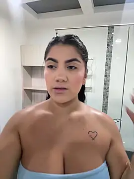 PaulinaDuarte live sex cam