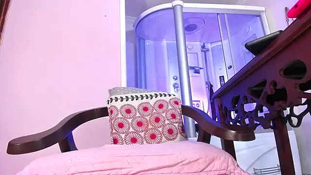 sexy-luna-star-ts live sex cam