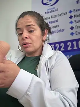 NATHALIA-28_ live sex cam