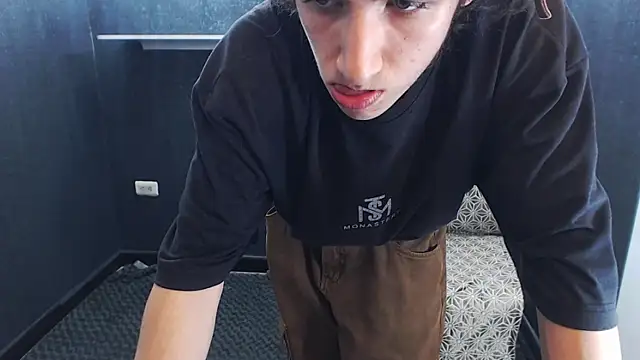 Kerverr_ live sex cam