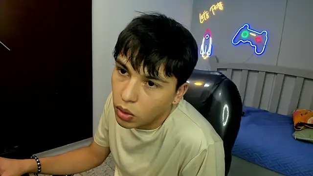 StiwenTwink live sex cam