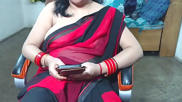 Cute_Mahi22 live sex cam