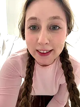 FroggyAnna live sex cam