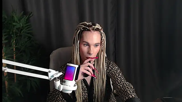 Cassie_Bae live sex cam