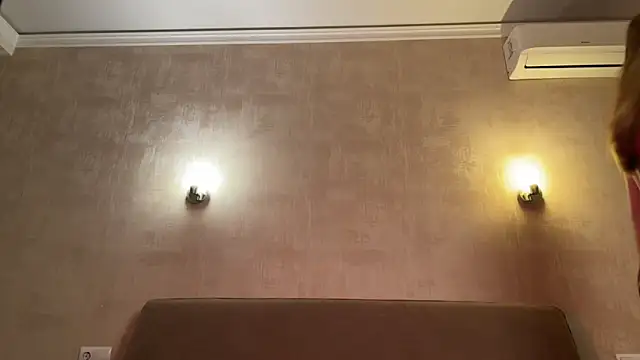 weshycouple live sex cam