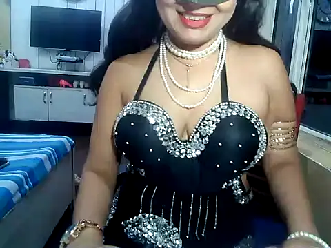 yourradhika live sex cam