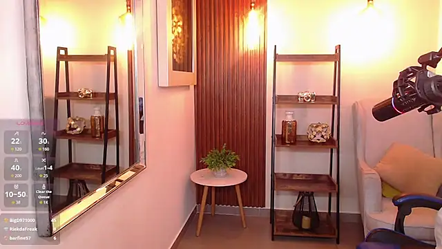 Kenya--Buhle live sex cam