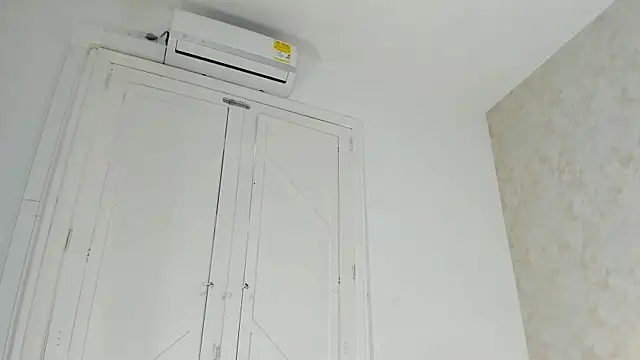 Catira_Rozzi live sex cam