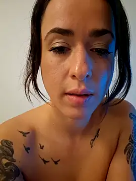 LydiaMaus96 live sex cam