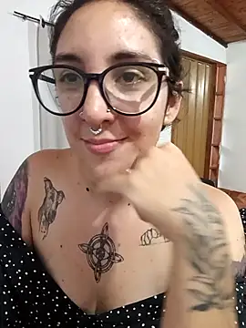 Melinerd live sex cam