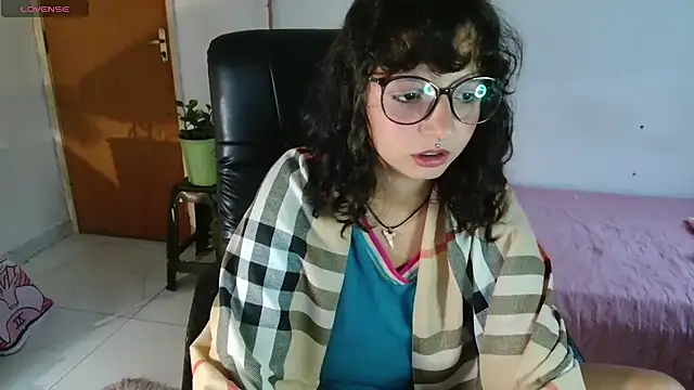 myamillor live sex cam