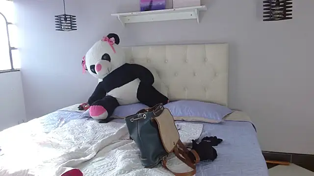 Ariiel_blossom live sex cam